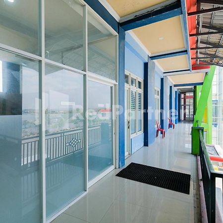 Grand Kencana Guesthouse Syariah Near Wisata Bahari Lamongan Paciran Ngoại thất bức ảnh
